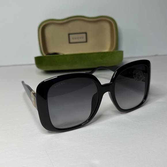New Authentic GUCCI Grey Square Ladies Sunglasses GG1029SA 001 57 - Picture 5 of 16